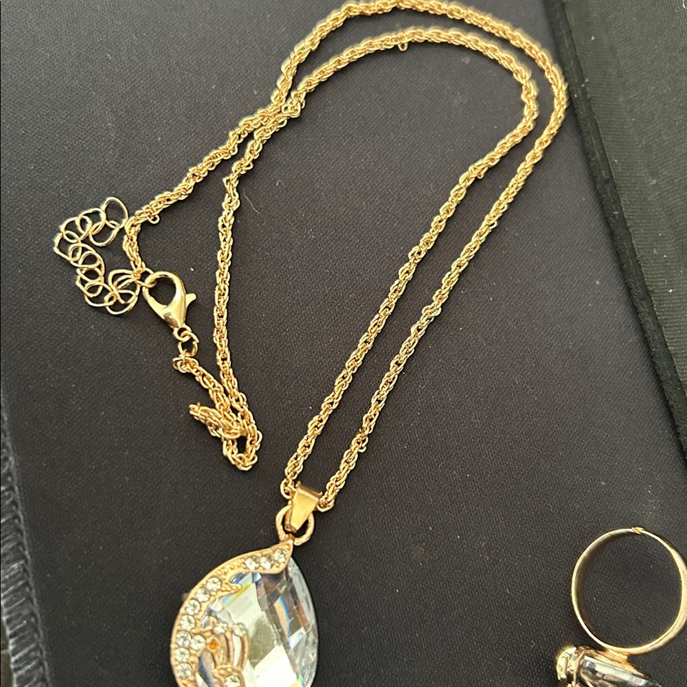 Wrist Watches and jewelry set - Picture 4 of 11